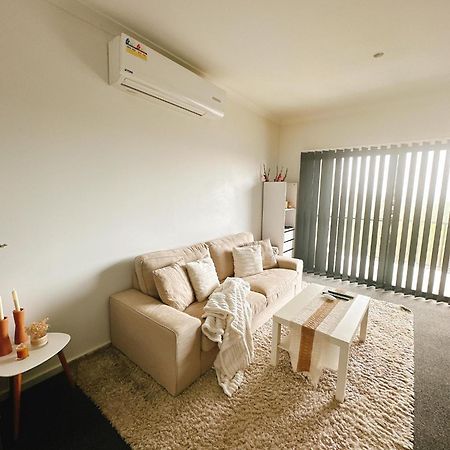 Cozy Room In Cranbourne Exterior photo